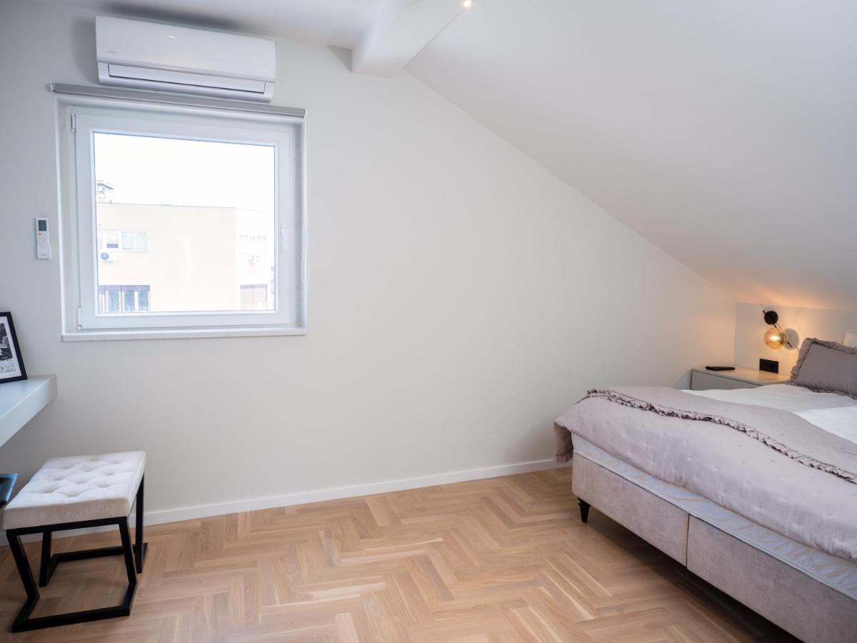 Residence Republic Square- Top Location Belgrado Buitenkant foto